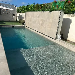 Valtisya Pool And Airport Casa di campagna